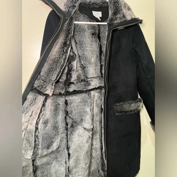 LOFT Black Faux Fur Trim Winter Coat size 2 - Picture 7 of 8